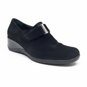 Aquatalia ⌘ Suede Wedge Heeled Loafer Silver Metal Logo Hardware ⌘ Black ⌘ 6.5M